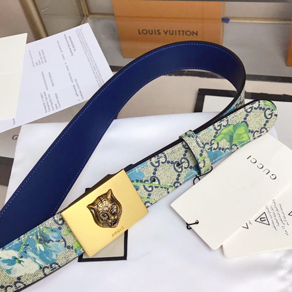 スーパーコピーグッチベルト素材ディテール